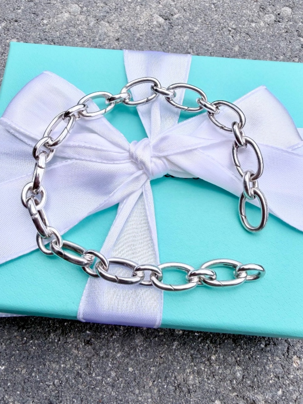 RETIRED Tiffany & Co. Clasping Link Bracelet, Silver, 7.5